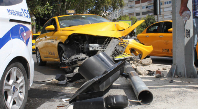 28787-uber-sikistirdi-dedi-alkollu-cikti-5b766fda179fe