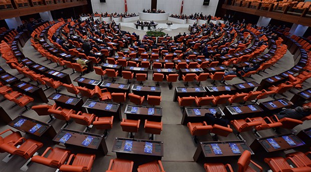 akp-taseron-duzenlemesine-gunler-kala-meclis-i-tatile-sokmak-istedi-404182-5