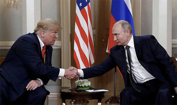 trump-putin-phone-call-989577