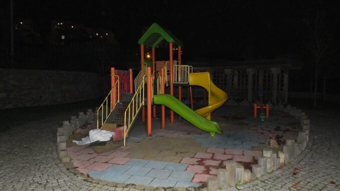 1035903673