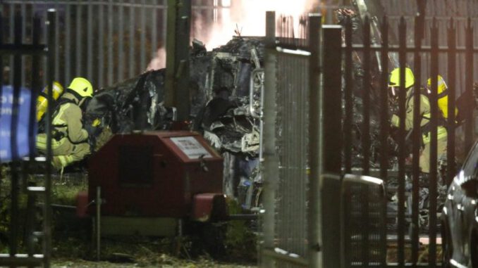 2018-10-27t212514z_503460017_rc117d6b3ba0_rtrmadp_3_soccer-england-lei-crash-ugc_16_9_1540714870-880x495