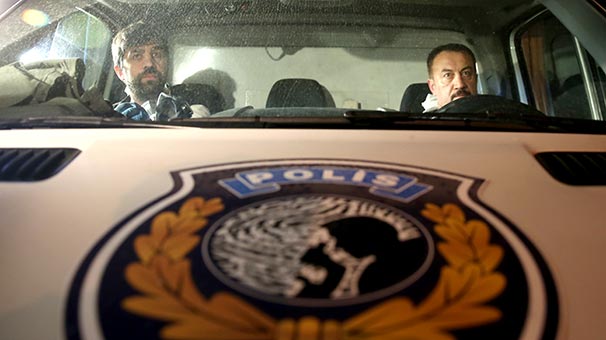 polis-kayip-gazeteci-cemal-kasikci-nin-izini-belgrad-ormani-nda-ariyor-12563072