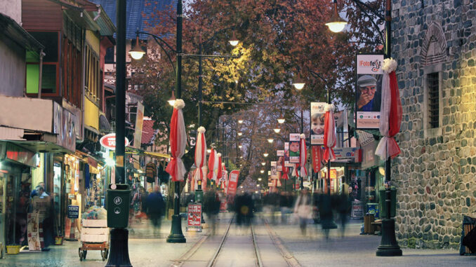 cumhuriyet-caddesi-nostaljik-tren-2-162