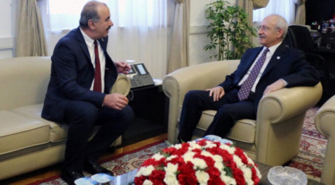 354482-hayri-turkyilmaz-kilicdaroglu-ile-gorustu-5c370e9e9bab6