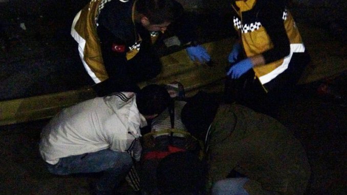 Bursa'da İnşaatın İkinci Katından Düştü!