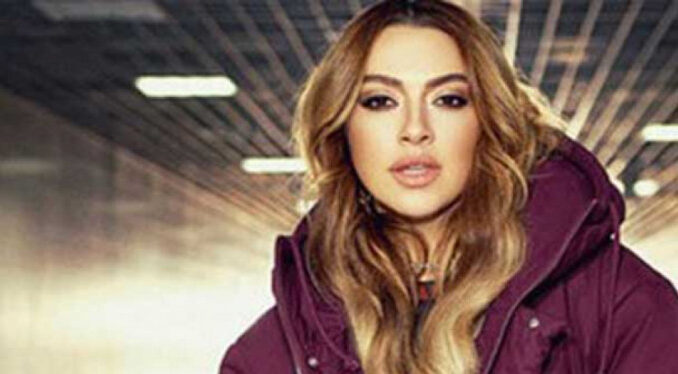 Hadise takıntılı hayranını affetmedi!