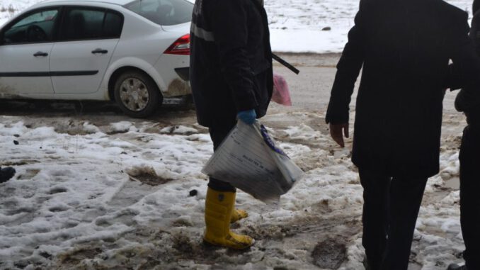 ormanlik-alanda-kadina-ait-kesik-kol-bulundu-2298-dhaphoto2-5c37099457c73 (1)