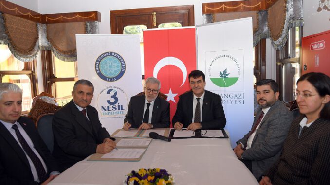Osmangazi'de Sahipsiz Hayvanlara 24 Saat Tedavi İçin Protokol İmzalandı