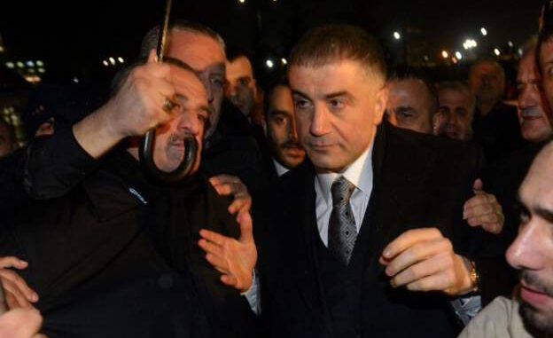 Sedat Peker 'silahlanın' çağrısı nedeniyle ifade verdi