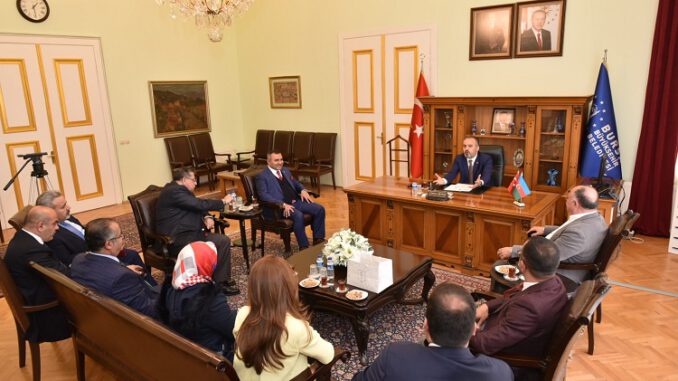 Azeri İş İnsanlarından Aktaş'a Ziyaret