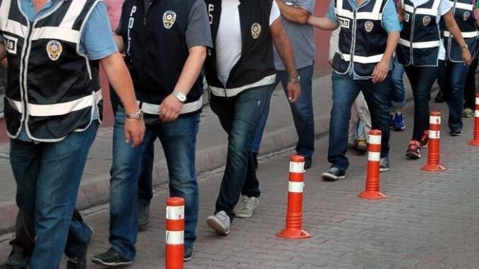 bursa-merkezli-fetopdy-operasyonu-h1552993112-087512
