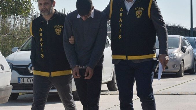 Kapkaç yapan hırsızlar pişman olunca yakalandılar