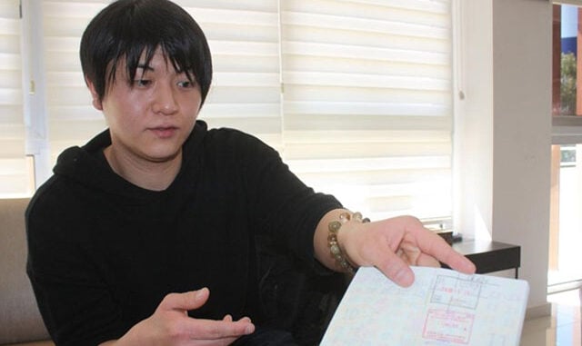 KKTC'ye geçmek isteyen Japon bilim insanına Rum polisi engeli
