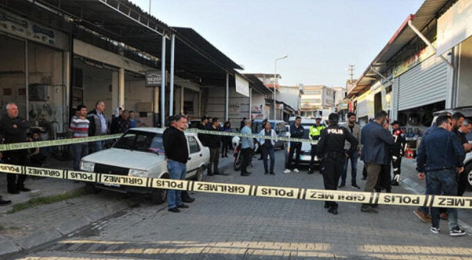 Koca dehşeti! Eşini zincirle boğdu