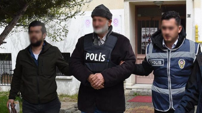 2 komşusunu öldürüp, 2 komşusunu da yaraladı Eşimi ve beni öldürecekti