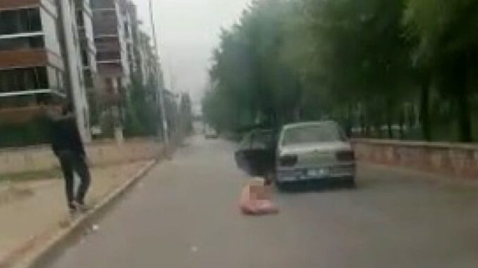 285214-5cc0540c6cb2a
