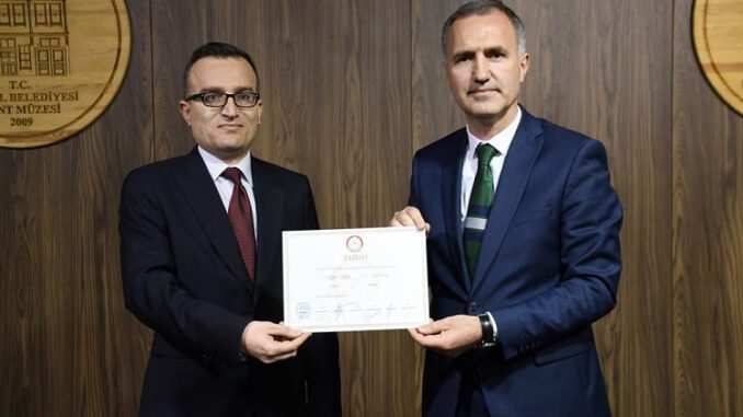 Bursa İnegöl Belediye Başkanı Alper Taban Mazbatasını Aldı