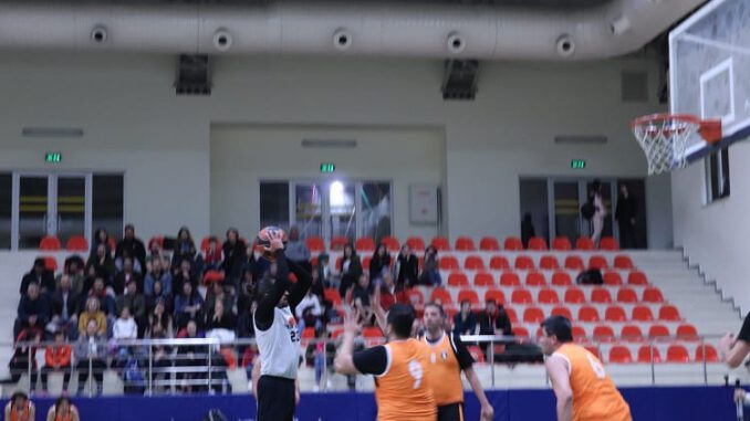 Bursa Tek Pota Basketbol Ligi'nde B Takımı Şampiyon Oldu