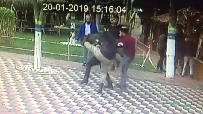 Bursa'da nişanlı çiftin dövüldüğü olayda 2 polise hapis istemi