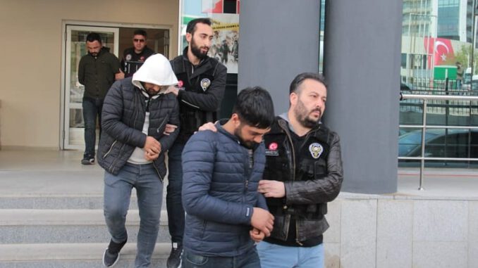 Bursa'da şafak vakti uyuşturucu operasyonu