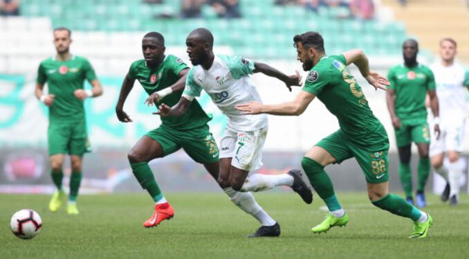 Bursaspor ateş hattına geriledi