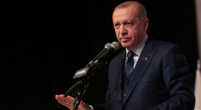 Erdoğan'dan en çok oy alan belediye başkanlarına ödül