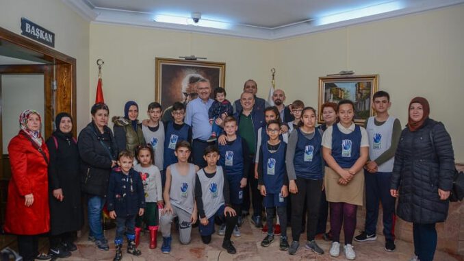 Karacabey’de spora ve sporcuya destek