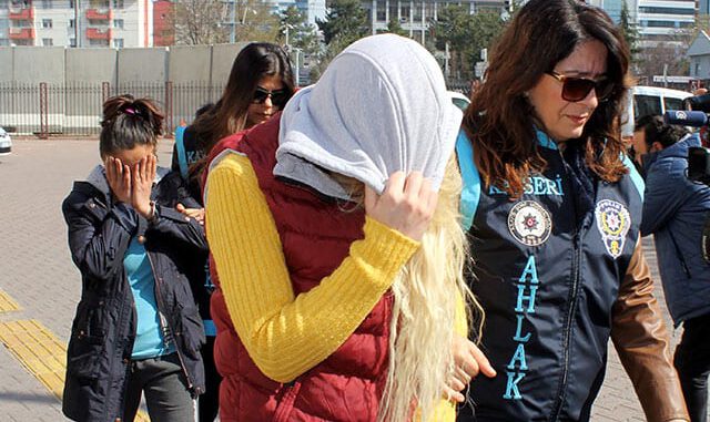 Kayseri'de Swinger Operasyonu! Kamera İle Kayıt Altına Alıp...