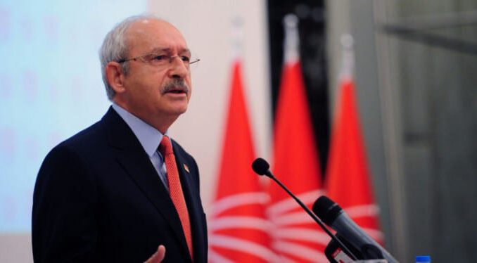 Kılıçdaroğlu Cenazeye Gitmeden Önce Aile ve Muhtarla Görüşüldü