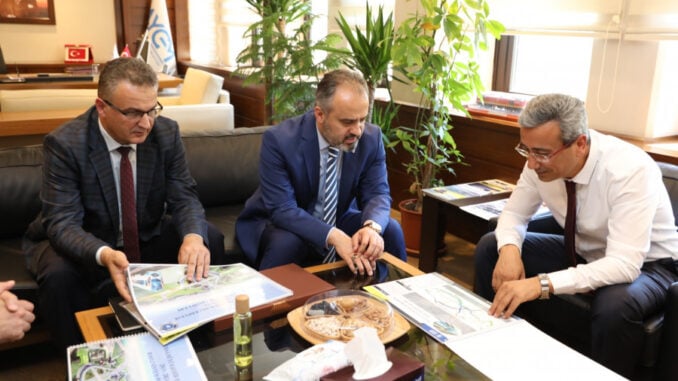 Alinur Aktaş Bursa'da Ulaşım Yatırımları İçin Destek İstedi