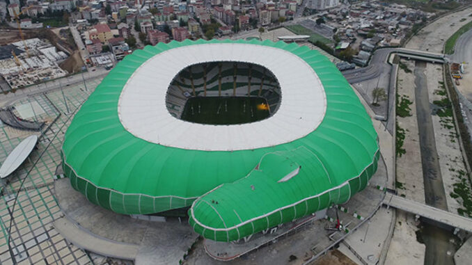 Bursa'da Belediye Meclisi'nde Timsah Arena Satılsın Teklifi