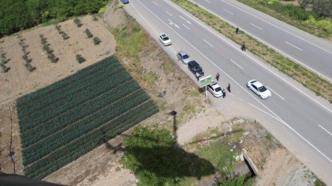 bursada-trafik-havadan-denetlendi-1727-dhaphoto2-5cd127c7b1ea4