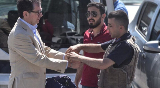 Cezaevine gönderilen Kadri Gürsel'e tahliye!