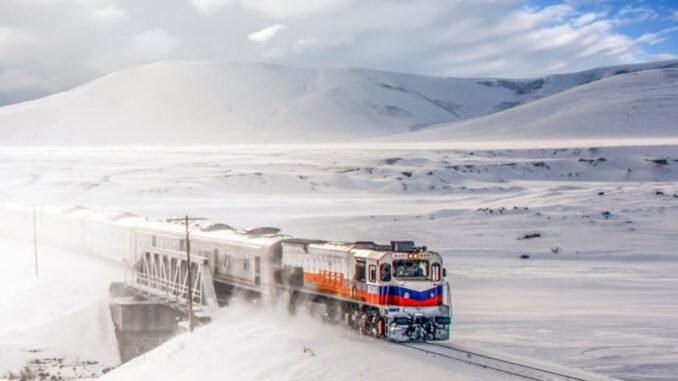 dogu-ekspresinin-ardindan-5-yeni-turistik-tren-daha-hizmete-girecek-1557435752464