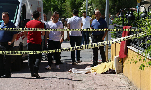 Doktor, avukat eşini 14 el ateş ederek öldürdü