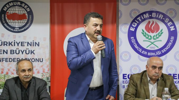 Eğitim Bir Sen Bursa'dan Yeni Ders Sistemi Değerlendirmesi