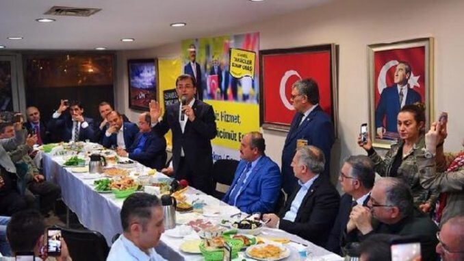 Ekrem İmamoğlu'ndan sahurda taksicilere sürpriz