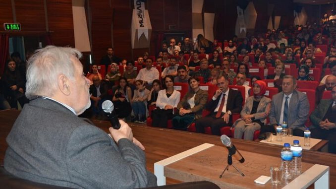 İber Ortaylı Bursa'da Konuştu! Kovboy Kadar Cahil Olduğunu İfade Etti