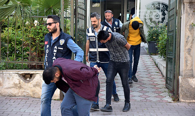 Savcı yalanıyla 83 bin lira dolandırdılar