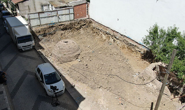 Üsküdar'da inşaat çalışmasında tarihi kalıntılar bulundu