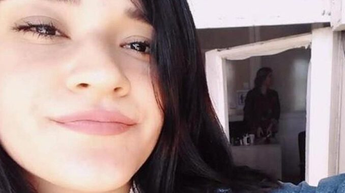 Yüzüne kezzap atılan Berfin, istediği doktora ücretsiz ameliyat olabilecek