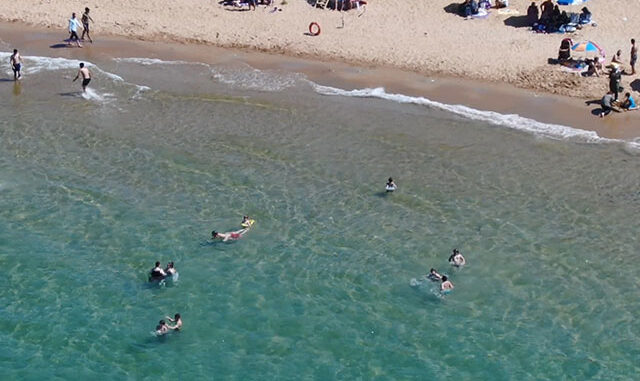 Antalya'da, Suriyelilerin plajlara alınmaması kararı veto edildi