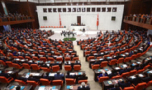 Bu dönemde TBMM Dilekçe Komisyonu'na 8 bin başvuru gelmiş durumda