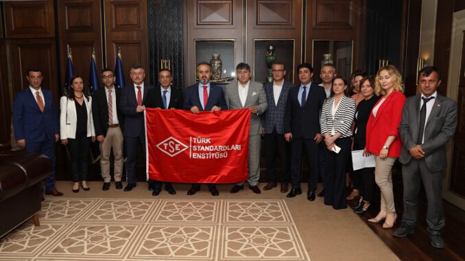 Bursa Büyükşehir Belediyesi'ne ‘TS EN ISO 14001 Çevre Yönetim Sistemi’ Belgesi