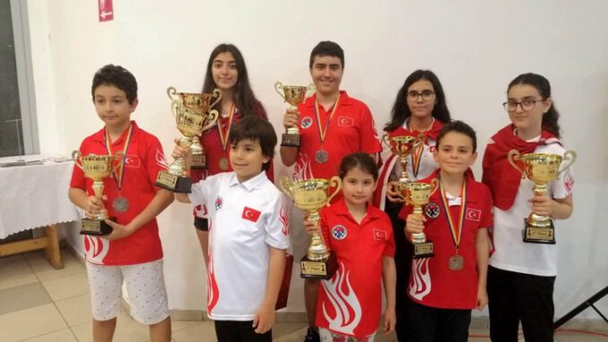 Bursa Büyükşehir Belediyesporlu Ediz Gürel’den tarihi başarı