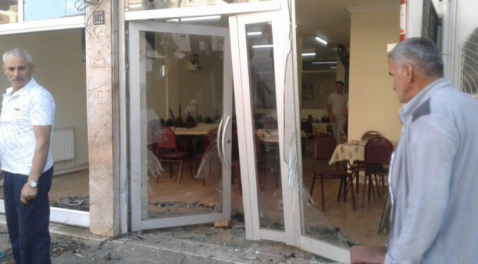 Bursa'da kahveye dalan otomobil sürücüsü hayatını kaybetti!