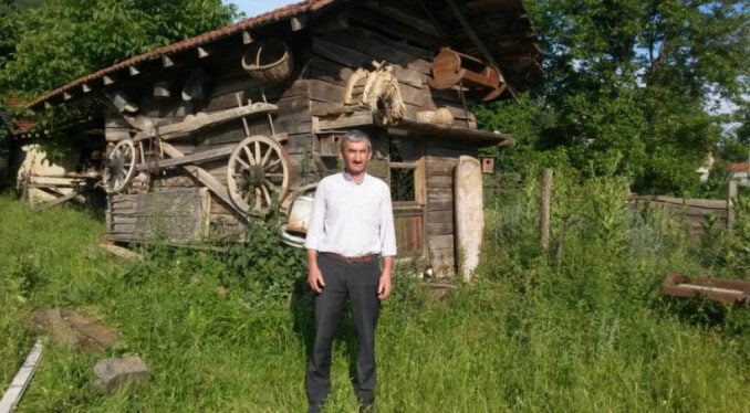 Bursalı vatandaş evini adeta müzeye çevirdi
