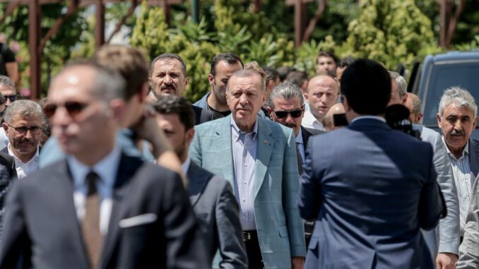Erdoğan Bu hakkı ilgisi alakası olmayanlara yedirtmeyiz
