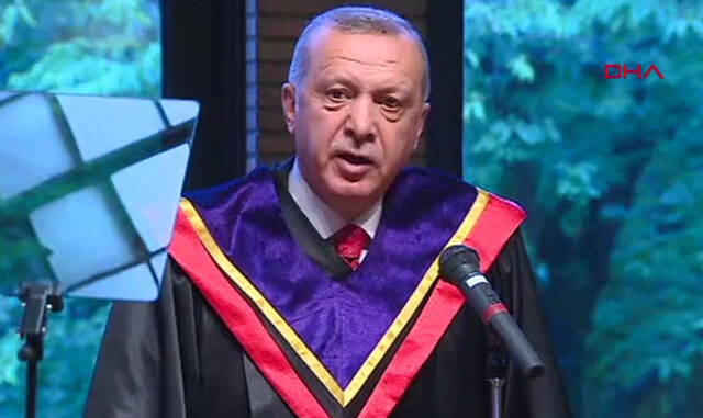 Erdoğan S-400 için tehdit dili kullanmak kimseye fayda getirmez