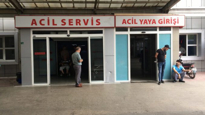 koy-kahvaltisindan-zehirlendikleri-one-surulen-3-kisiden-1i-oldu-6751-dhaphoto1-1-5cfe5729c96b8